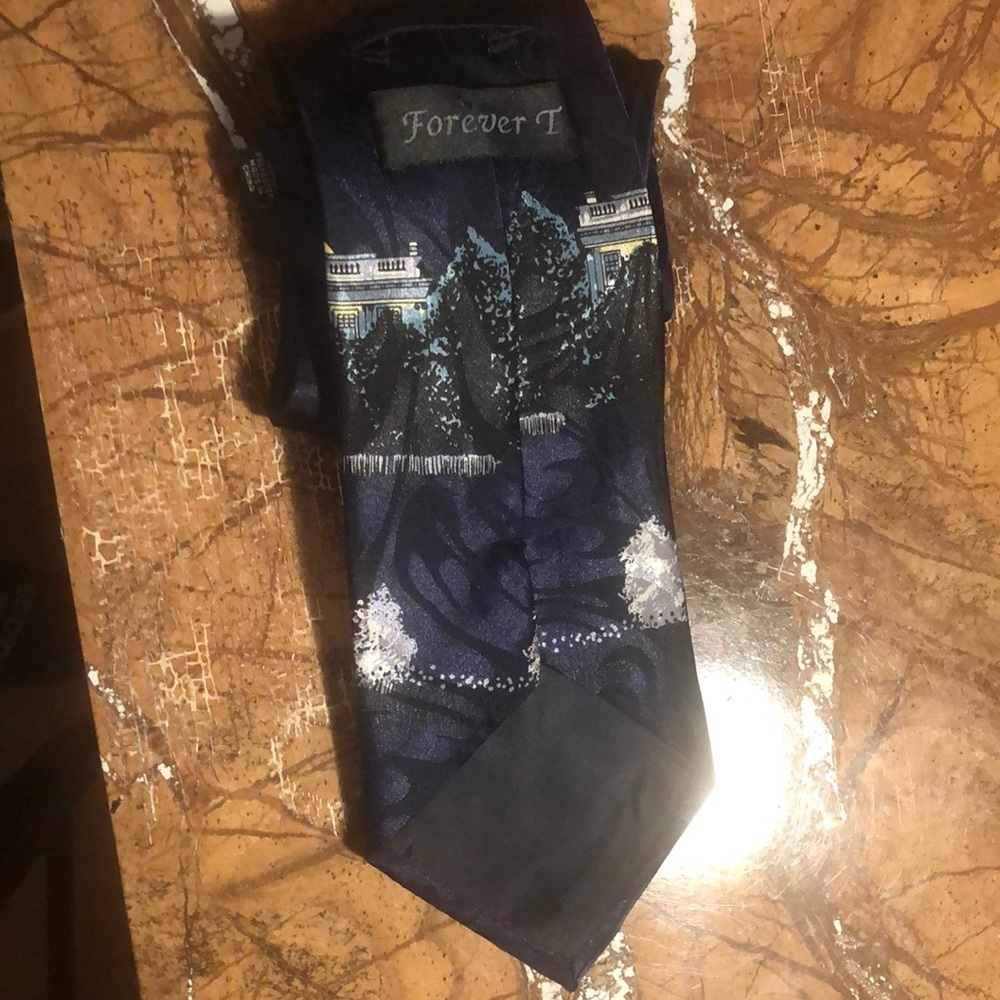 White House tie